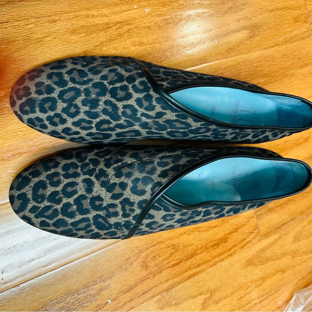 Thierry Rabotin Elegant Leopard Print Women's Flats Size 40.5